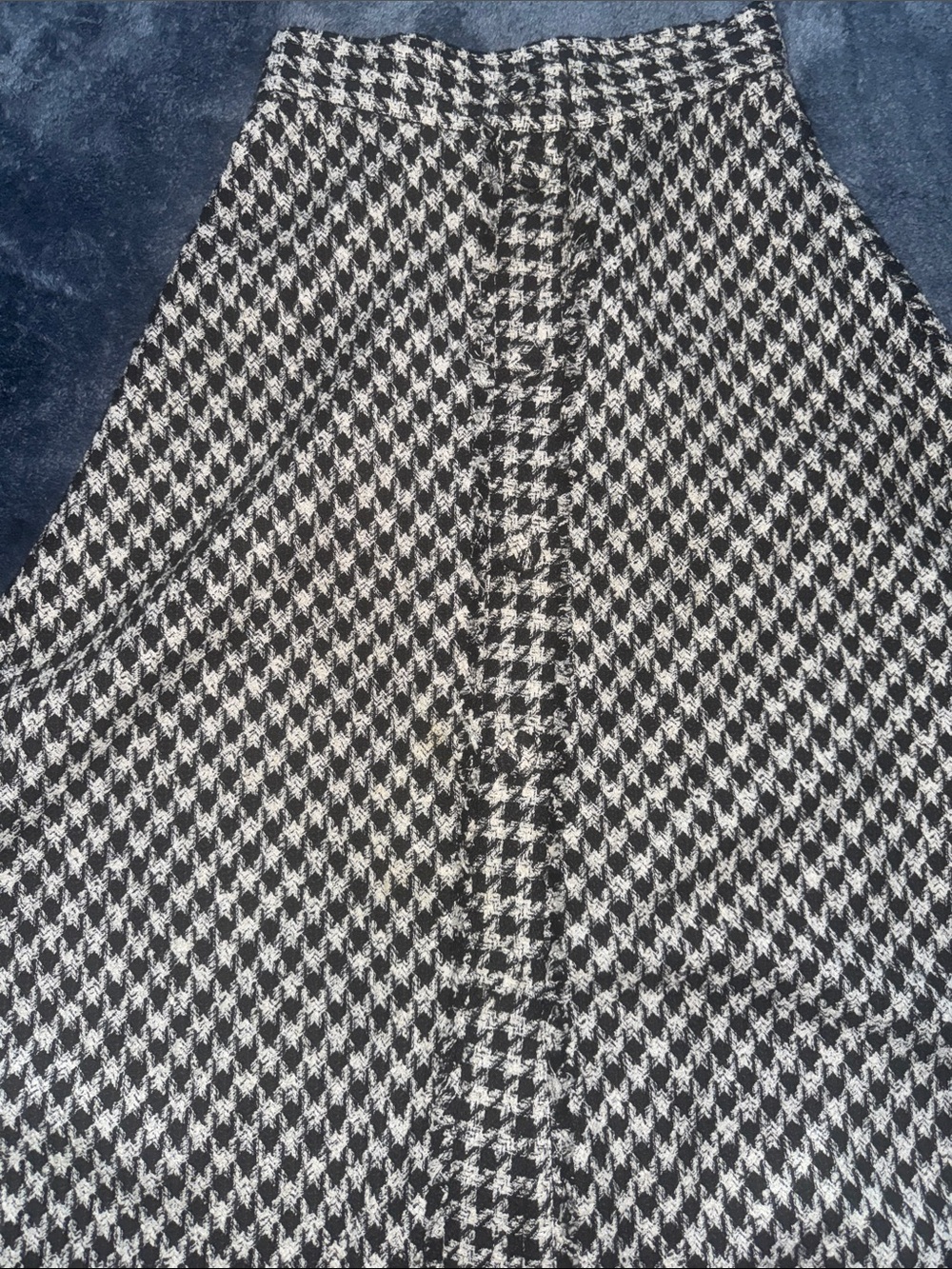 Zara Black and White Houndstooth Midi Skirt